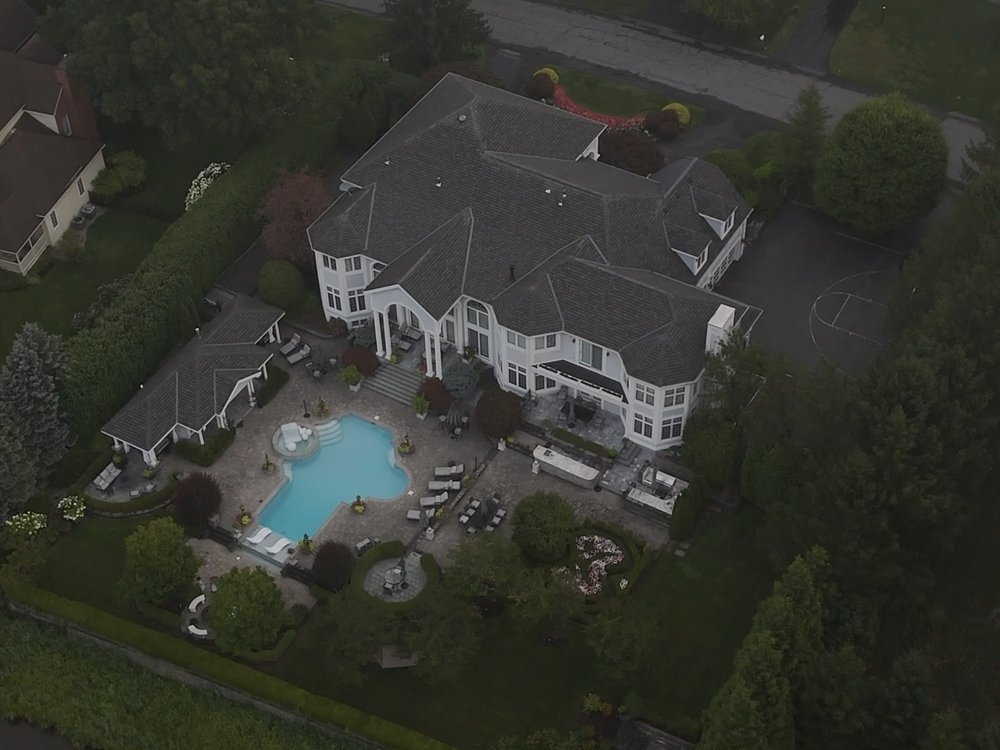 Aerial photo of a property shot for the Basic package